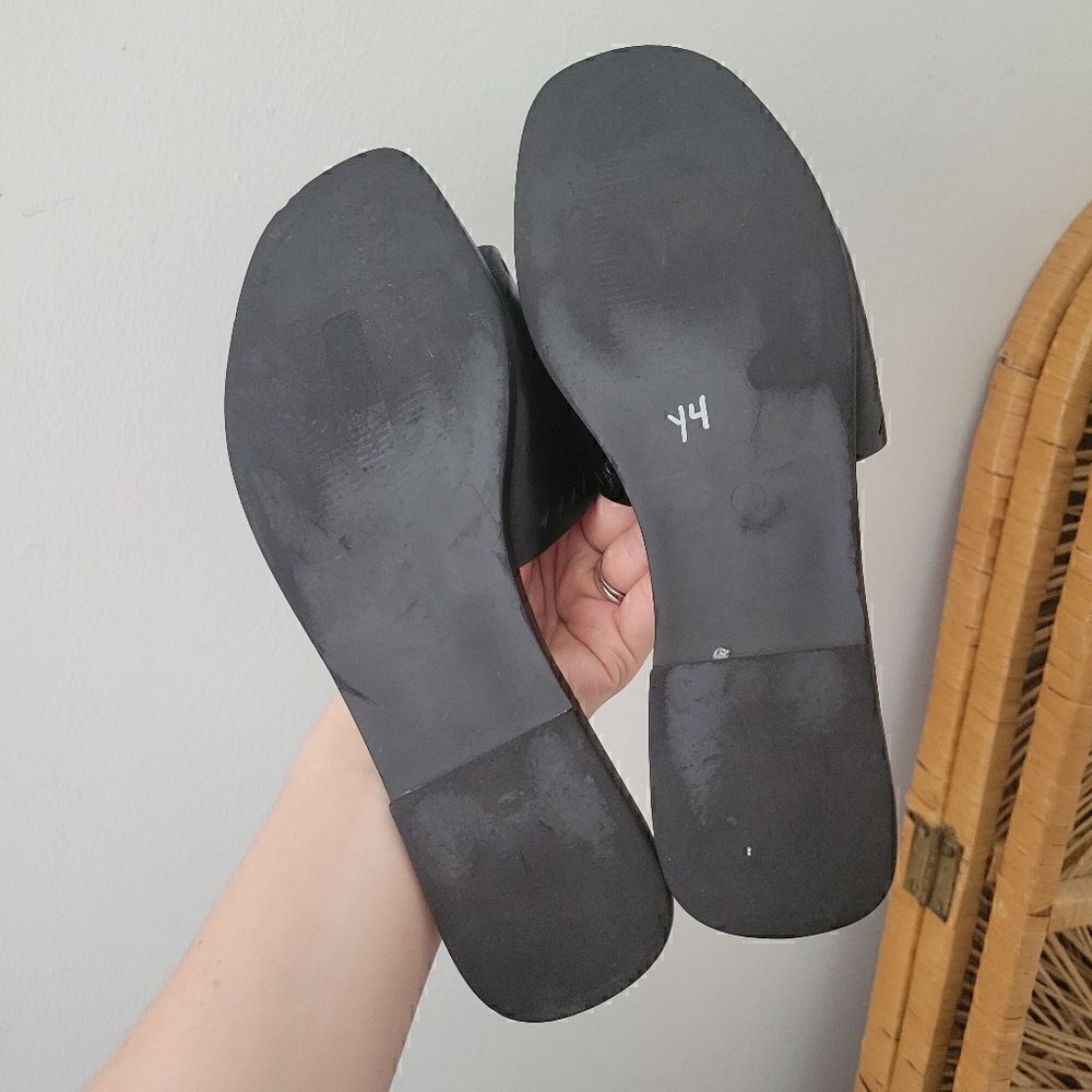 Charming Lady Black Slides 9 - Picture 8 of 10